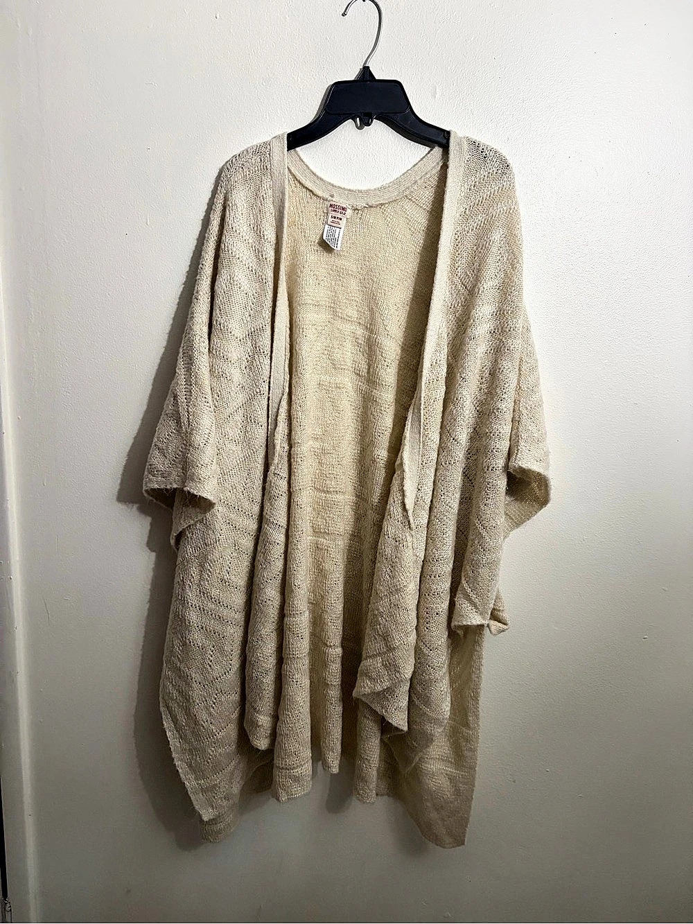 Mossimo Open Front Poncho in Beige Size Medium Like New